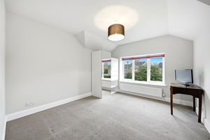 Further bedroom- click for photo gallery